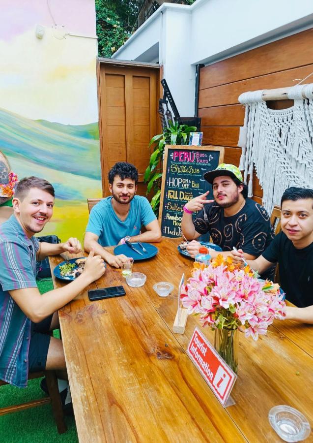 Rainbow Hostel Lima Extérieur photo