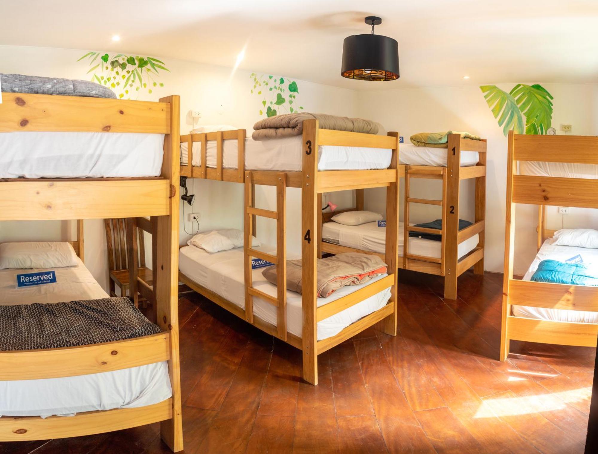 Rainbow Hostel Lima Extérieur photo